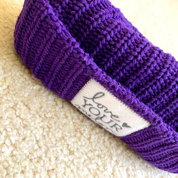 Love Your Melon beanie - Picture 3 of 5